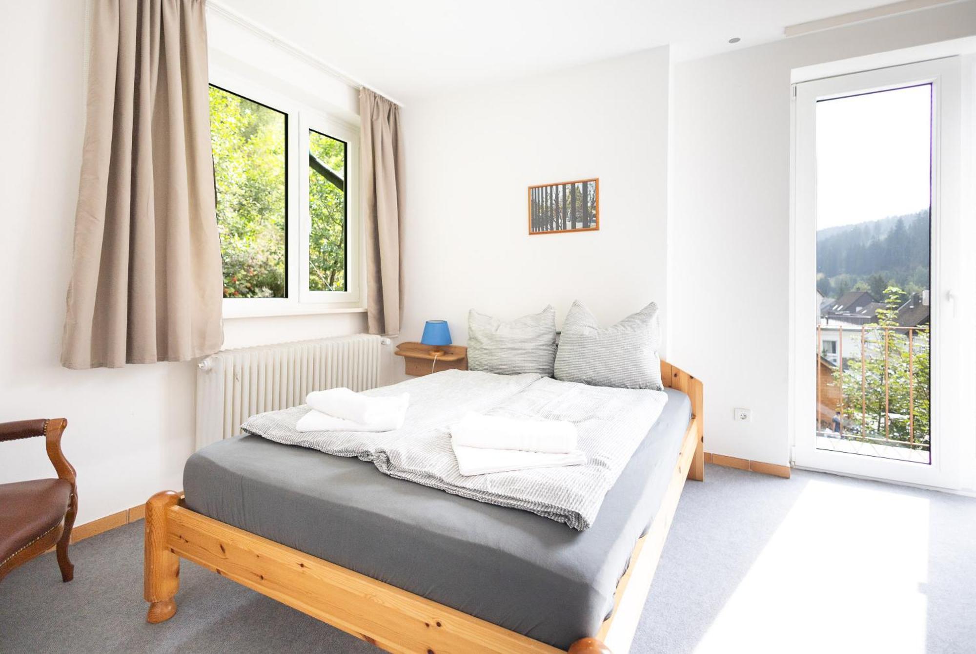 Apartmenthaus Am Waldrand- Kueche - Fruehstueck - Balkon Wildemann Buitenkant foto