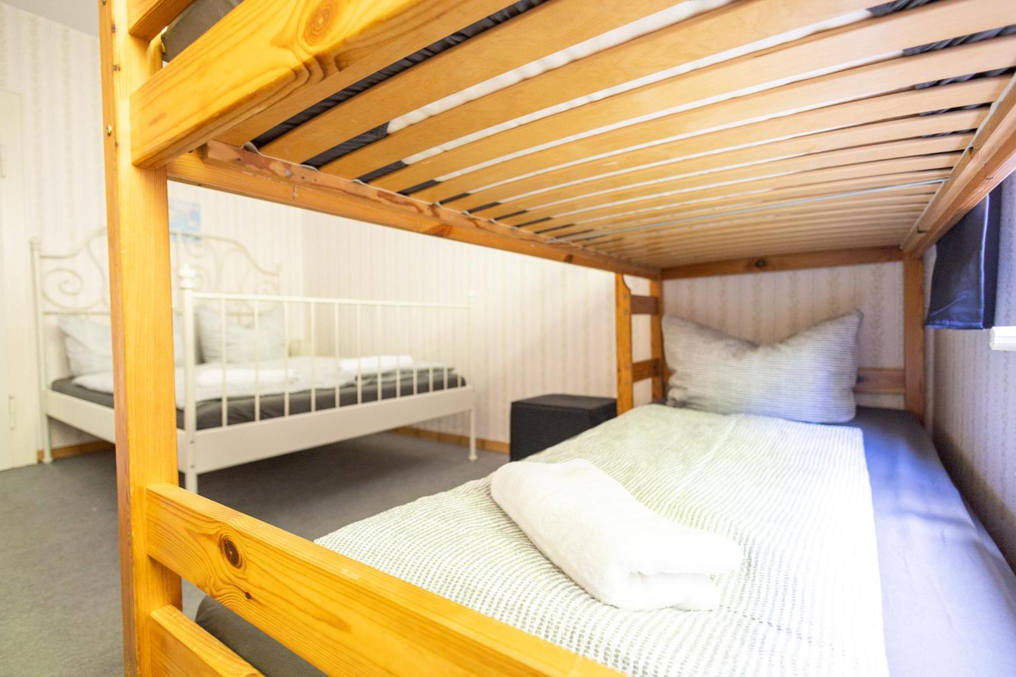 Apartmenthaus Am Waldrand- Kueche - Fruehstueck - Balkon Wildemann Buitenkant foto